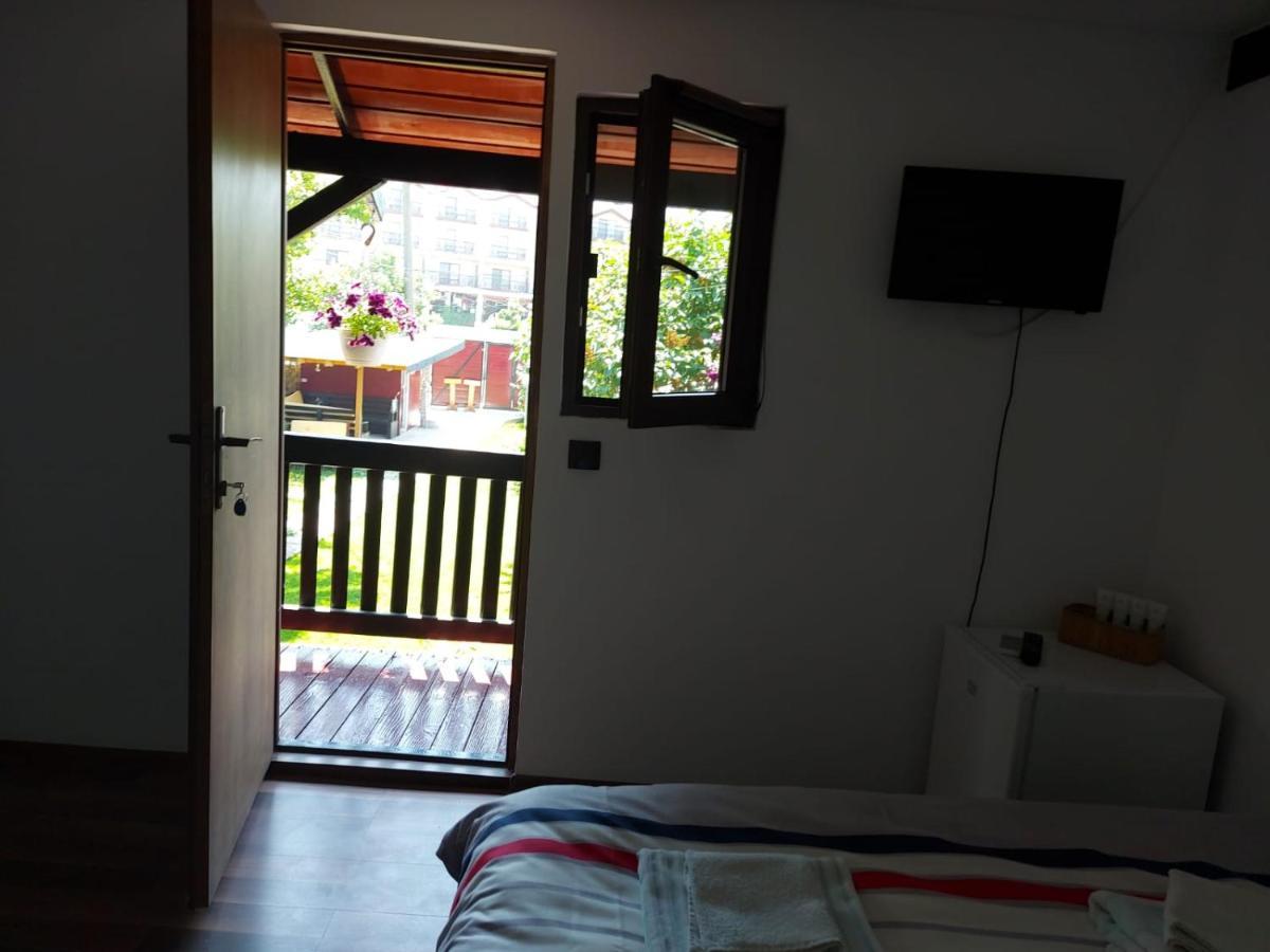 C Dor De Vama Bedrooms Vama Veche Exteriör bild