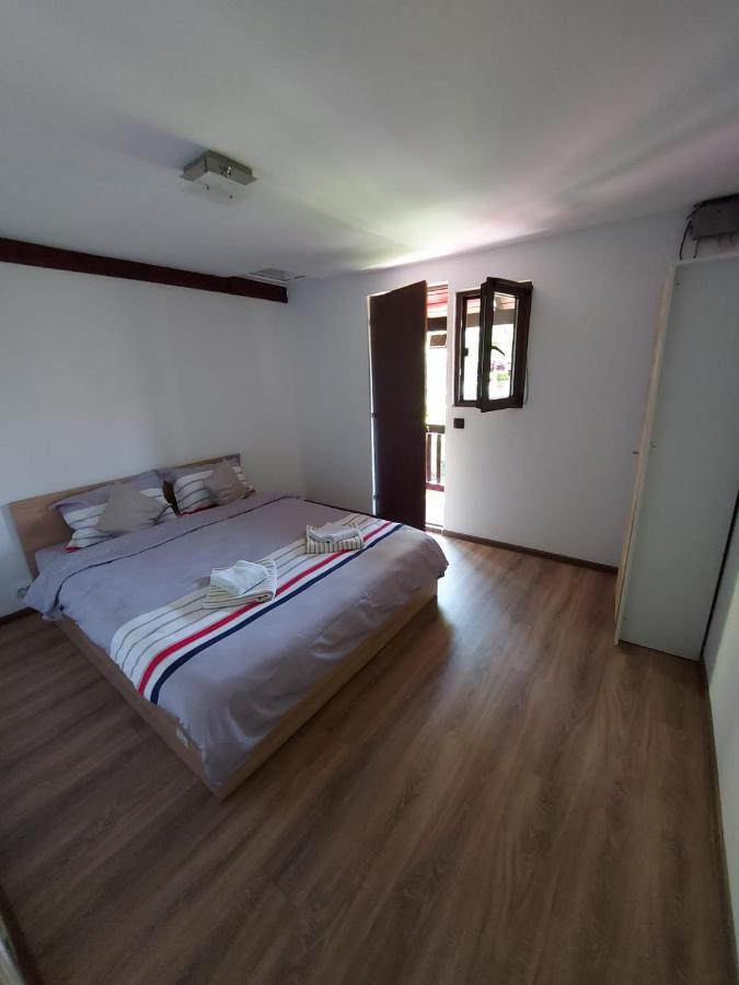 C Dor De Vama Bedrooms Vama Veche Exteriör bild