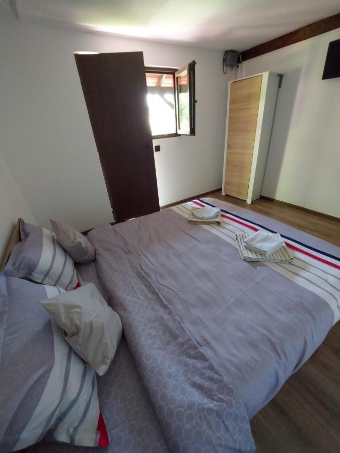 C Dor De Vama Bedrooms Vama Veche Exteriör bild