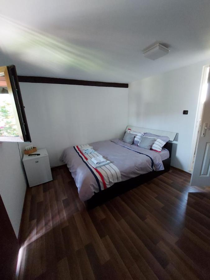 C Dor De Vama Bedrooms Vama Veche Exteriör bild
